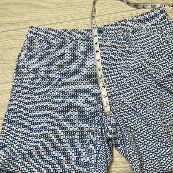 J. Crew Mid Length 7” Blue White Swim Lined Shorts Trunks Mens Size 32 - Picture 14 of 15